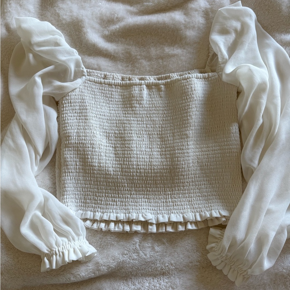 Wilfred White Smocked Off-Shoulder Puff Sleeve Crop Top